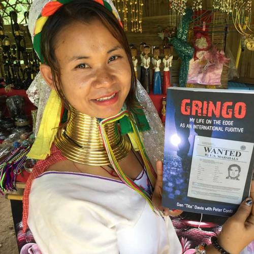 Northern Thailand long neck lady loves Gringo